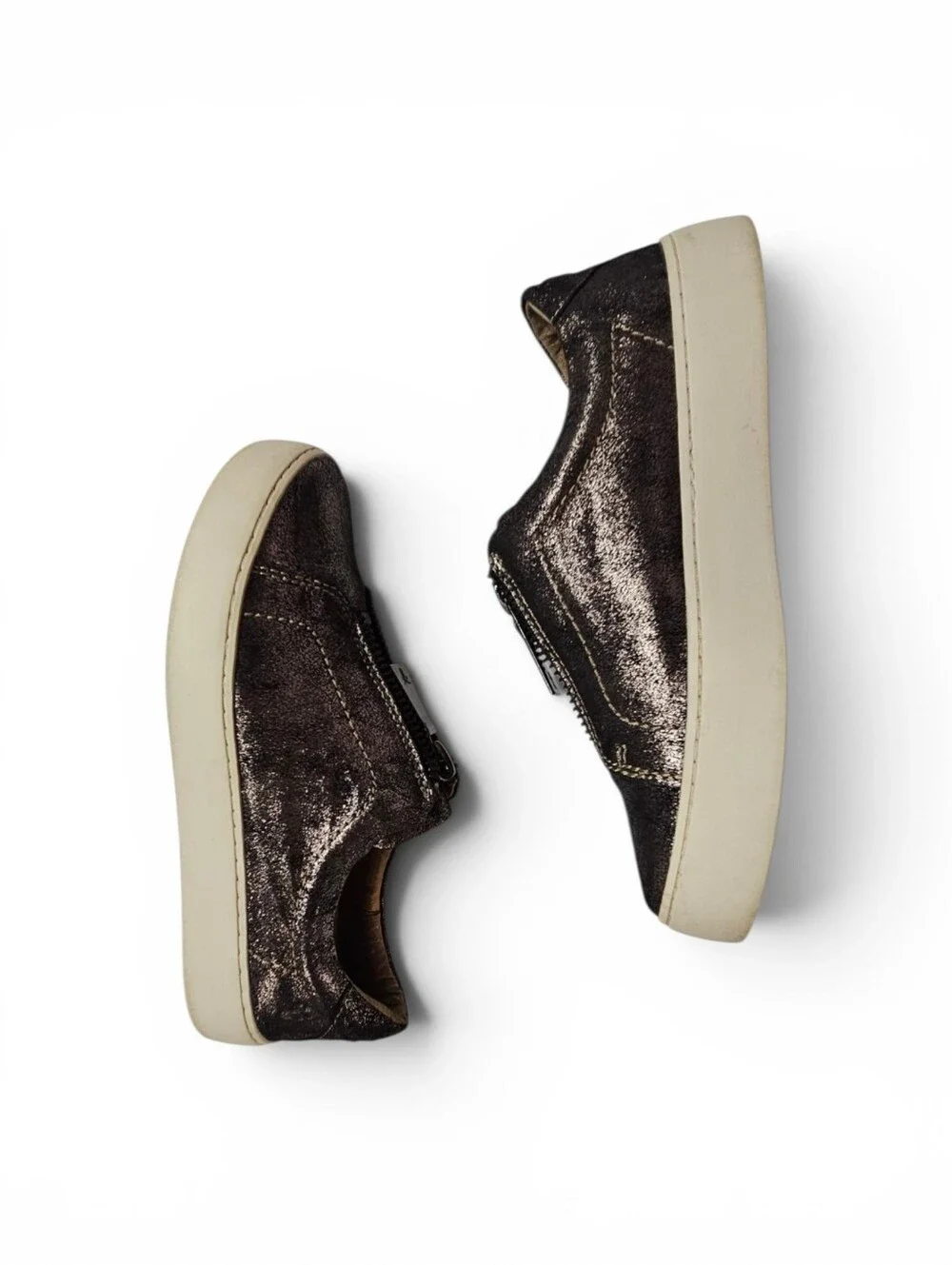Frye Lena Low Platform Slip-On Leather Sneakers in Pewter And Bronze Size 6.5